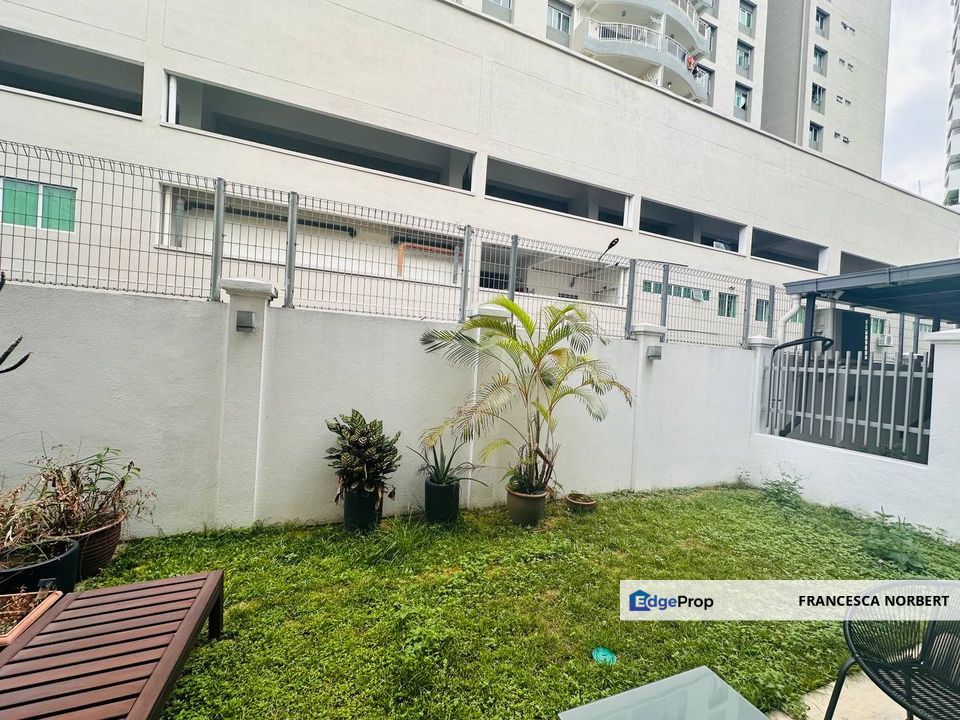 WELL MAINTAINED, LOW DENSITY WITH ENGLISH COLONIAL DESIGN 3-Storey Semi Detached @ Mesra Terrace, Dutamas KL for Sale (Phase 2 with Extra Land), Kuala Lumpur, Dutamas