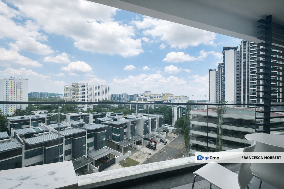 BEST PRICE 3-Bedroom with Balcony for Sale at Cristal Serin Cyberjaya Below Bank Value Low Density Residence, Selangor, Cyberjaya