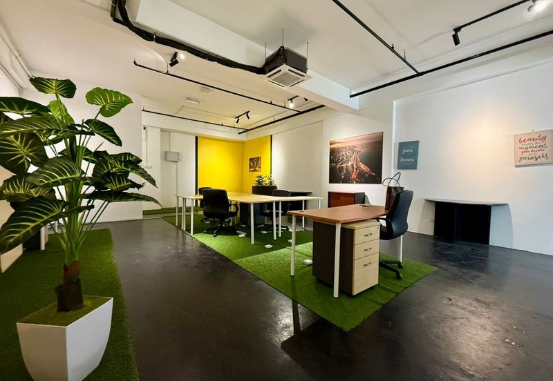 Kenwingston Square Garden