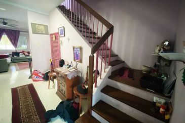 FACING OPEN DOUBLE STOREY TAMAN MELAWATI KUALA LUMPUR TERRACE HOUSE FOR SALE 