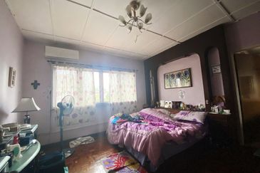 FACING OPEN DOUBLE STOREY TAMAN MELAWATI KUALA LUMPUR TERRACE HOUSE FOR SALE 