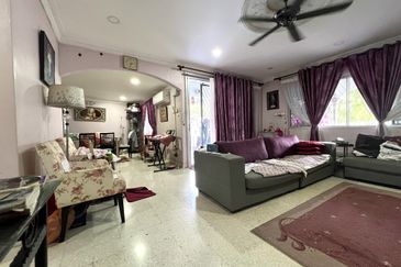 FACING OPEN DOUBLE STOREY TAMAN MELAWATI KUALA LUMPUR TERRACE HOUSE FOR SALE 
