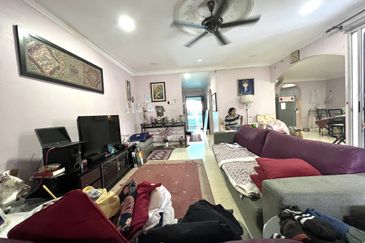 FACING OPEN DOUBLE STOREY TAMAN MELAWATI KUALA LUMPUR TERRACE HOUSE FOR SALE 