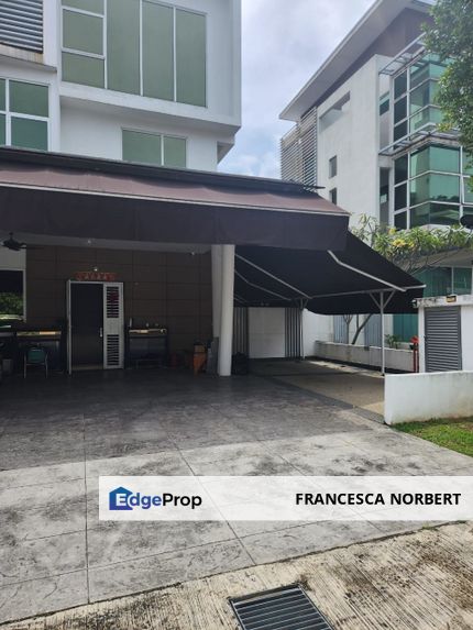 Move in Ready Furnished Evergreen 2.5 Storey Bungalow Garden Residence Cyberjaya Selangor Bungalow House for Sale, Selangor, Cyberjaya
