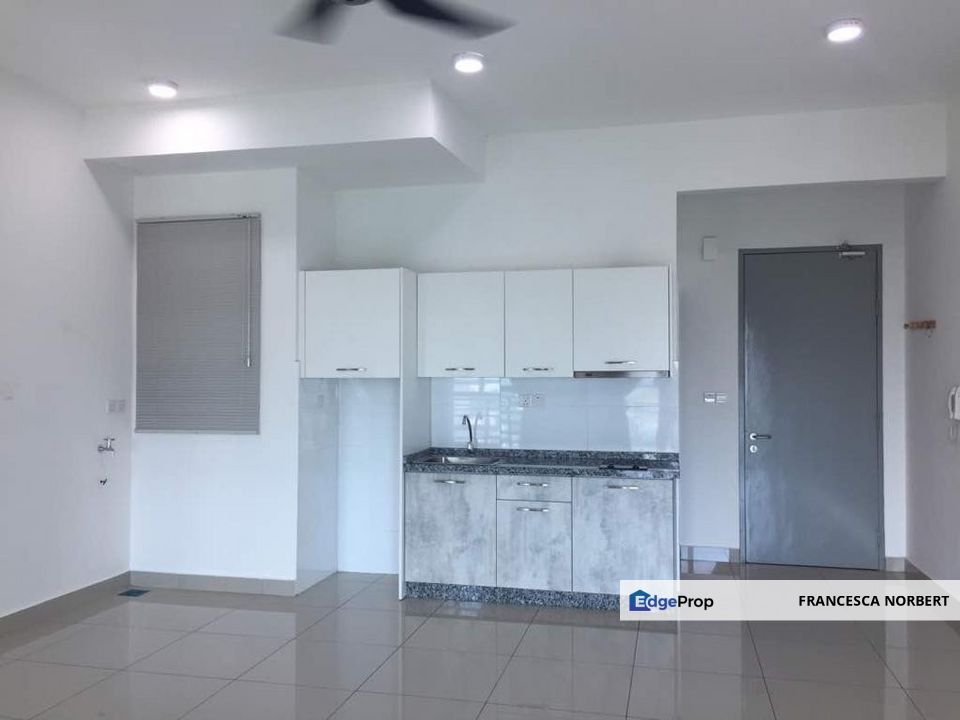 Nice Unit Good Condition Studio with Balcony Cybersquare Residence Cyberjaya for Sale , Selangor, Cyberjaya