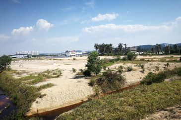 PERSIARAN INDUSTRI PUTERI PERMAI