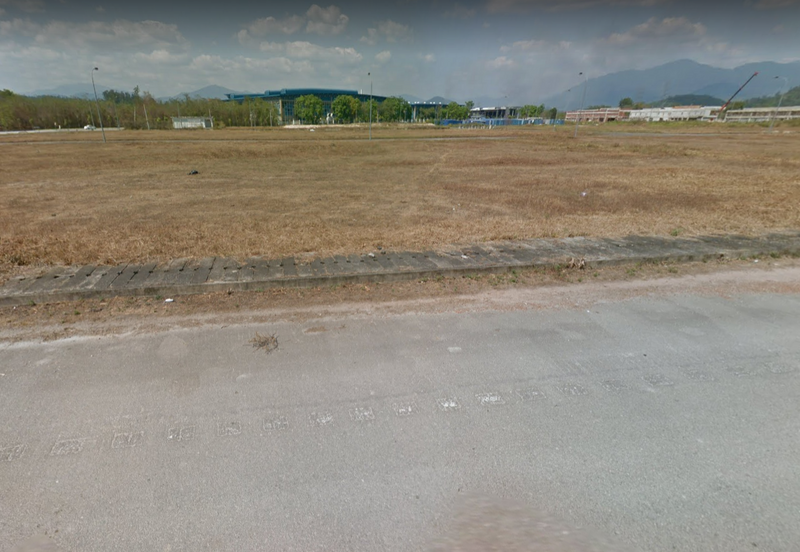 工业地出售 3 acres INDUSTRIAL LAND