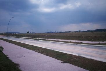 ELMINA EAST INDUSTRIAL PRECINT