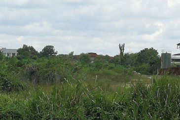 JALAN BUKIT KEMUNING