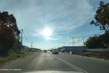 JALAN BUKIT KEMUNING