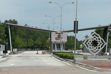 Pulau Indah Industrial Area