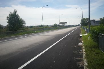 JALAN OLAK LEMPIT/BUKIT CHANGGANG