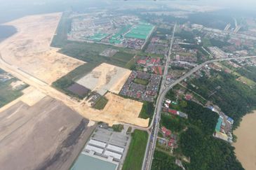 JALAN OLAK LEMPIT/BUKIT CHANGGANG