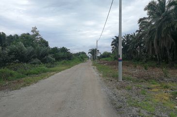 农业工业用途地 2.91ac ZONED INDUSTRIAL LAND