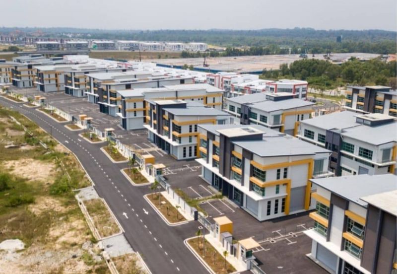 崭新半独立厂 NEW 70x150 SEMI DETACHED FACTORY