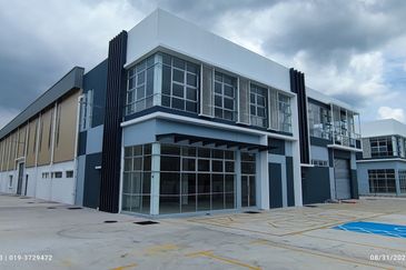 崭新半独立厂 NEW 96x208 SEMI DETACHED FACTORY