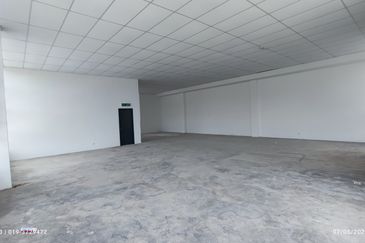 崭新半独立厂 NEW 96x208 SEMI DETACHED FACTORY