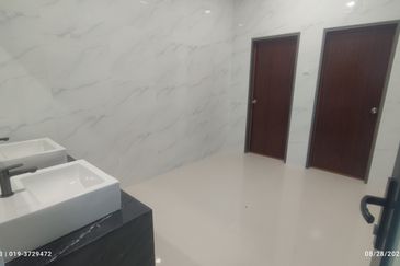 独立式厂房 234x260 DETACHED FACTORY