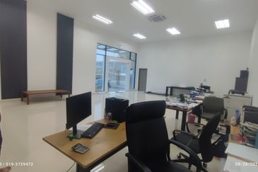 独立式厂房 234x260 DETACHED FACTORY