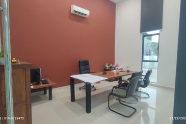 独立式厂房 234x260 DETACHED FACTORY