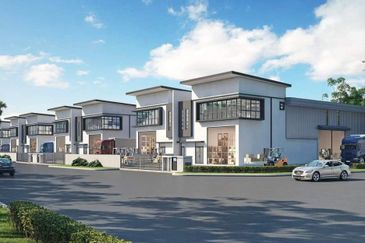 崭新半独立式厂房 NEW 90x180 SEMI DETACHED FACTORY