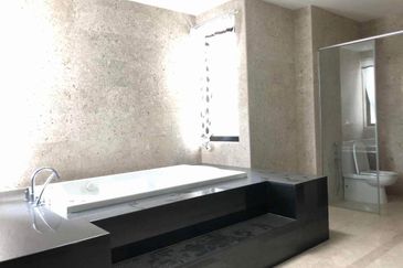 Duta Villa, Setia Alam