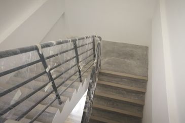 ECO BUSINESS PARK V, 111'x130' CLUSTER SEMI DETACHED FACTORY