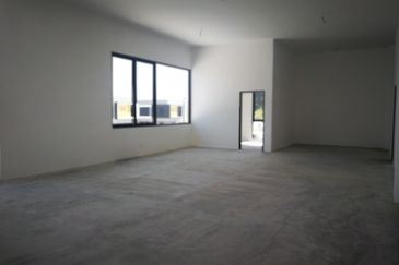 ECO BUSINESS PARK, 60'X130' CLUSTER SEMI DETACHED FACTORY