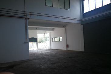 GATEWAY16, 1½ STOREY OFFICE SEMI DETACHED FACTORY
