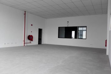 GATEWAY16, 1½ STOREY OFFICE SEMI DETACHED FACTORY