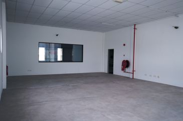 GATEWAY16, 1½ STOREY OFFICE SEMI DETACHED FACTORY