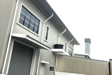 GATEWAY16, 1½ STOREY OFFICE SEMI DETACHED FACTORY