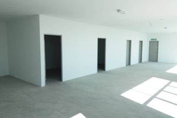  全新半独立 BRAND NEW SEMI DETACHED FACTORY