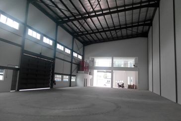  全新半独立 BRAND NEW SEMI DETACHED FACTORY