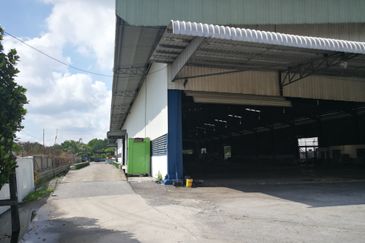 OFF JALAN TELOK GONG