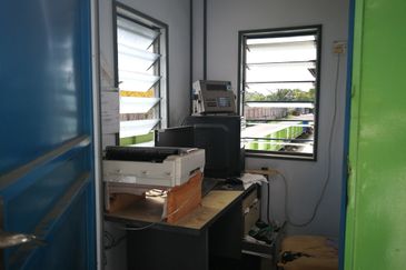 OFF JALAN TELOK GONG