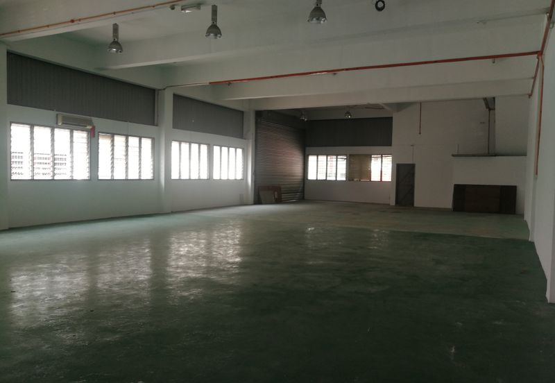 半独立厂出售 SEMI DETACHED FACTORY