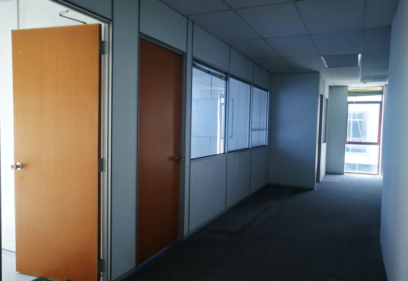 半独立厂出售 SEMI DETACHED FACTORY