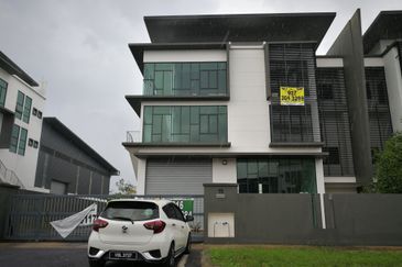 Nouvelle Industrial Park Kota Puteri