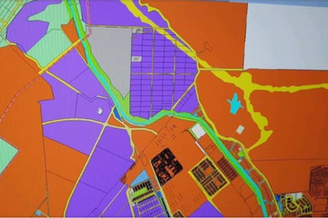 60acres ZONED INDUSTRIAL AGRICULTURAL LAND