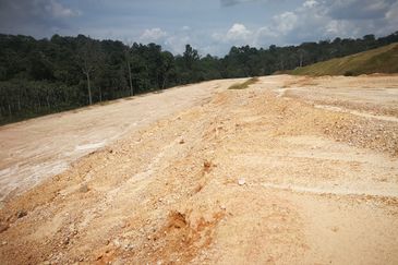 轻工业地出售 4.46acres LIGHT INDUSTRIAL LAND