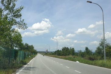 工业地出售 2ac READY to BUILD INDUSTRIAL LAND