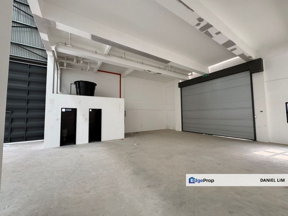 崭新田字型式厂房出租  124x149 CLUSTER SEMI DETACHED FACTORY, Selangor, Banting