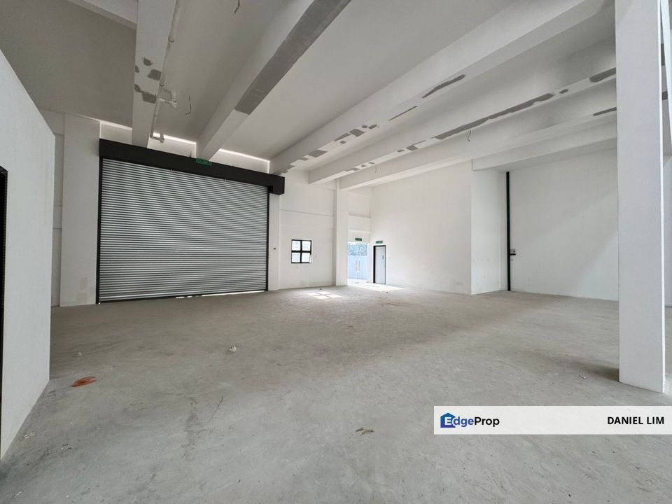 崭新田字型式厂房出租  124x149 CLUSTER SEMI DETACHED FACTORY, Selangor, Banting