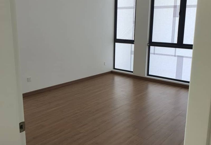 Lucent Residence @ twentyfive.7