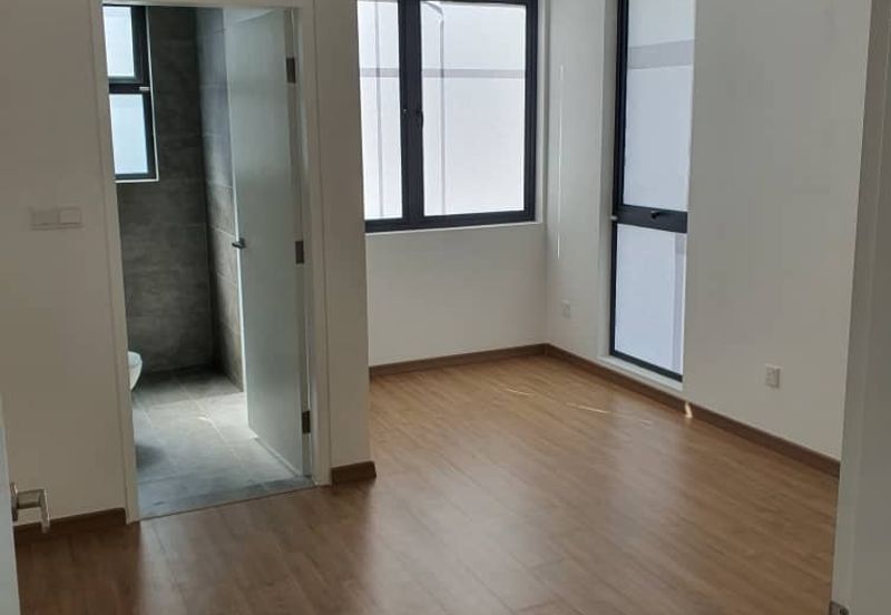 Lucent Residence @ twentyfive.7