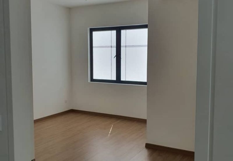 Lucent Residence @ twentyfive.7