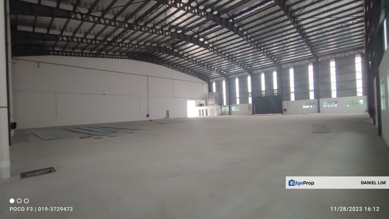 全新 独立式厂房 188'x217' NEW DETACHED FACTORY, Selangor, Bandar Puncak Alam