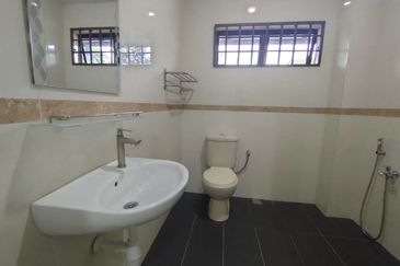 Austin Residence @Taman Mount Austin