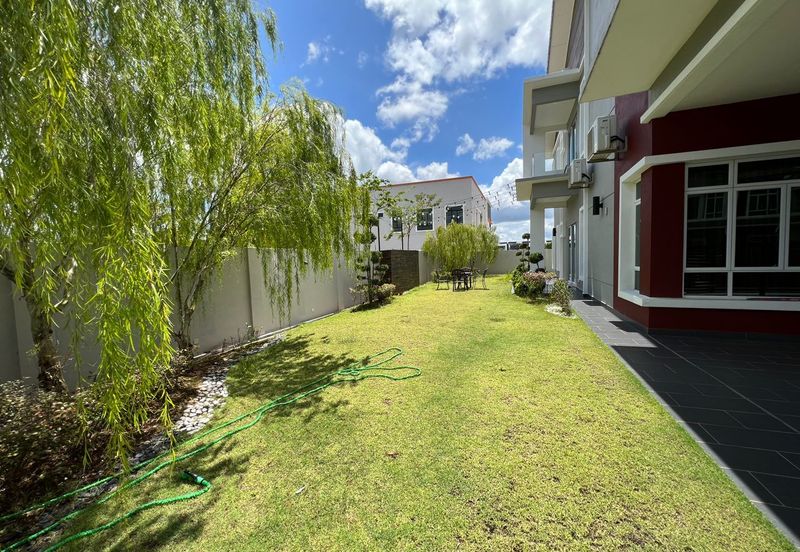 Taman Kluang Perdana Semi D 